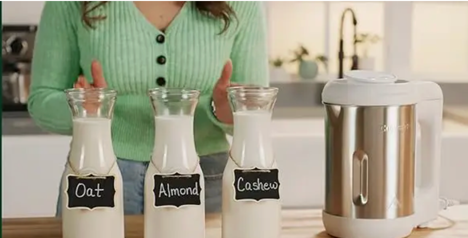 Everyday Almond Milk with NutSmart